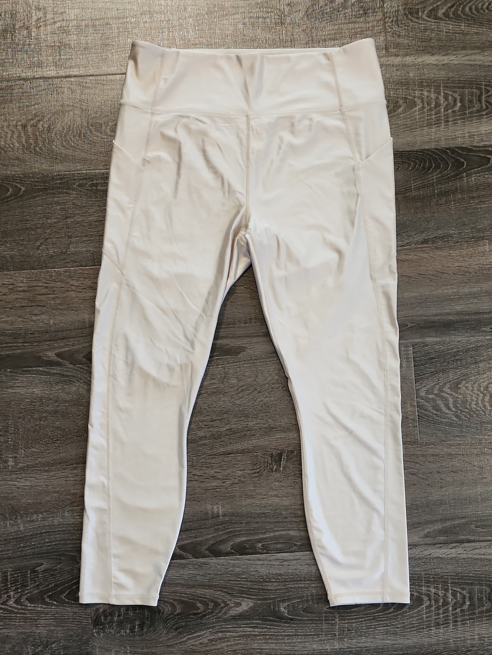 🌵 Fabletics Irridenscent Pocket Leggings🌵